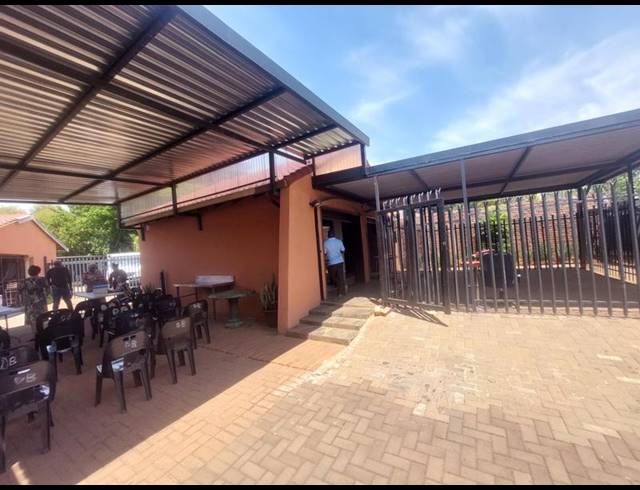 3 BEDROOM PROPERTY TO RENT IN HENNOPSPARK